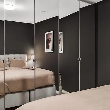 Peaceful & Entire W/ Free Parking Apartment Trondheim